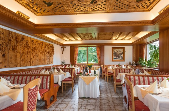 Speisesaal im Hotel Rösslhof