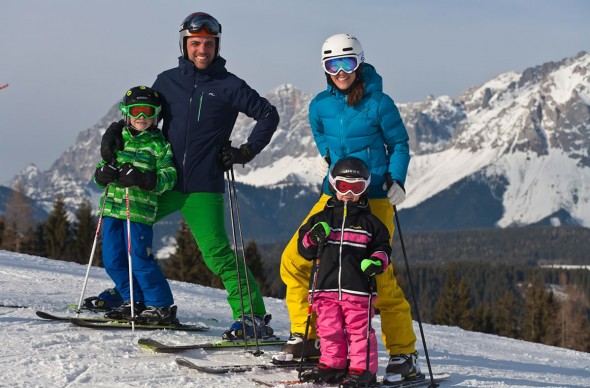 Schifahren mit der ganzen Familie © Schladming-Dachstein